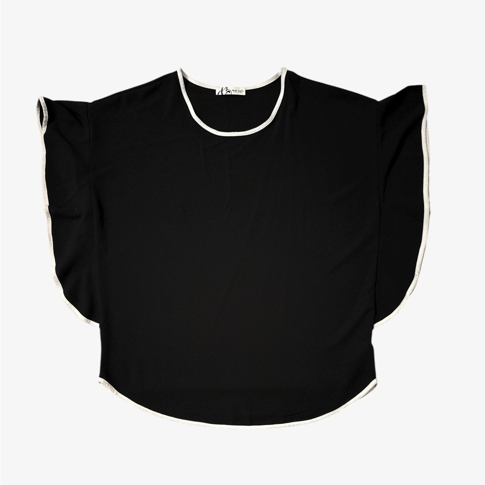 Black Poncho Top Made in USA Contrast Trim Flutter Sleeve Oversized - L - Picture 6 of 10